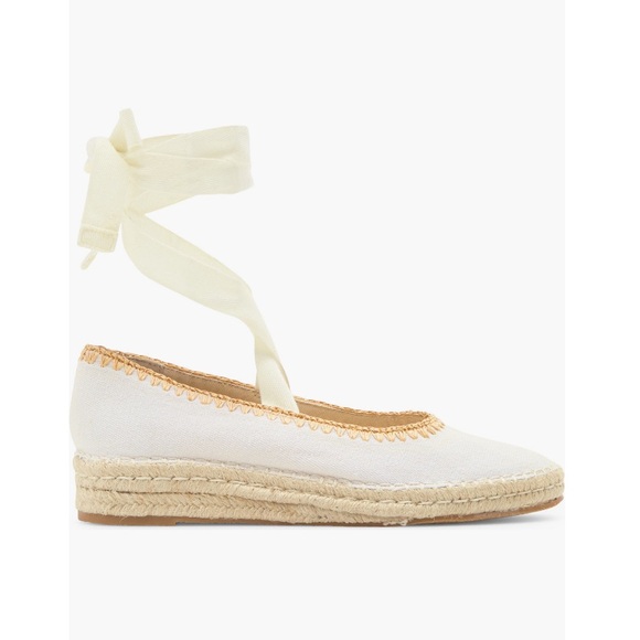 Dolce Vita Morgan Platform Flats Ivory Canvas Women’s 8 Wraparound Ankle Strap - Picture 7 of 14